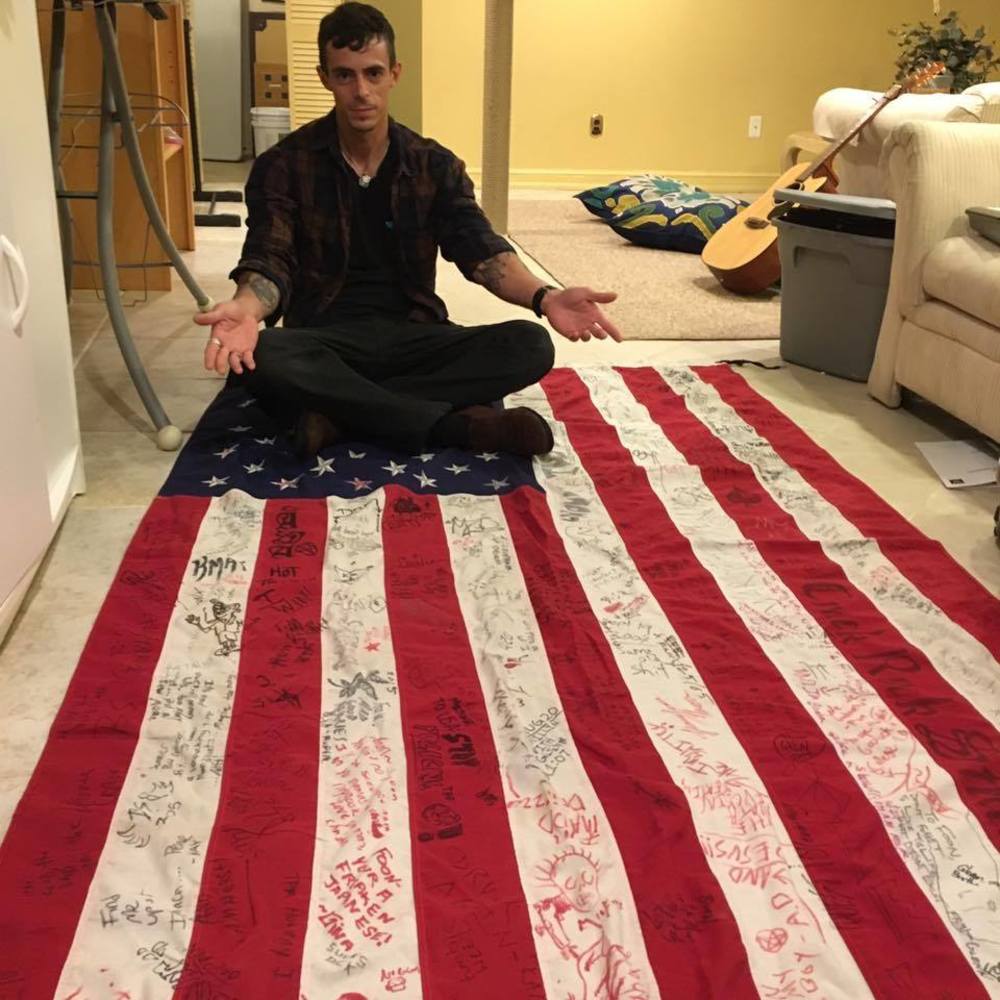 Meet your Posher, Derek